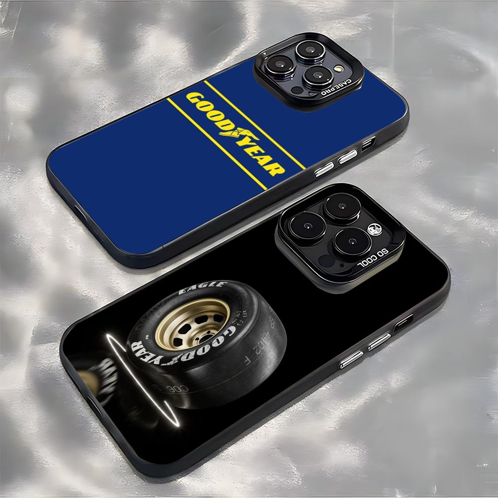 Phone Cases Iphone 13 - Etui na telefon Goodyear w kolorze